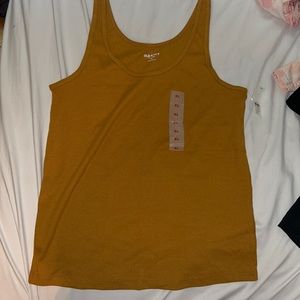Old Navy Tank Top never Work